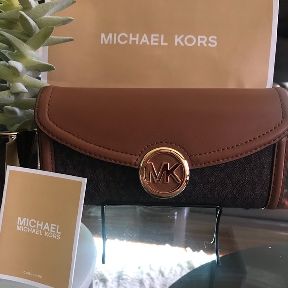 MICHAEL KORS FULTON wallet - Picture 2 of 6